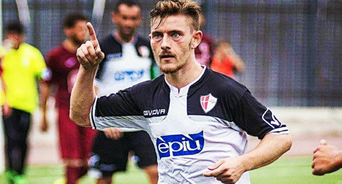 Torre Annunziata - Vittoria "faticata" del Savoia contro la Neapolis: al Giraud finisce 1-0