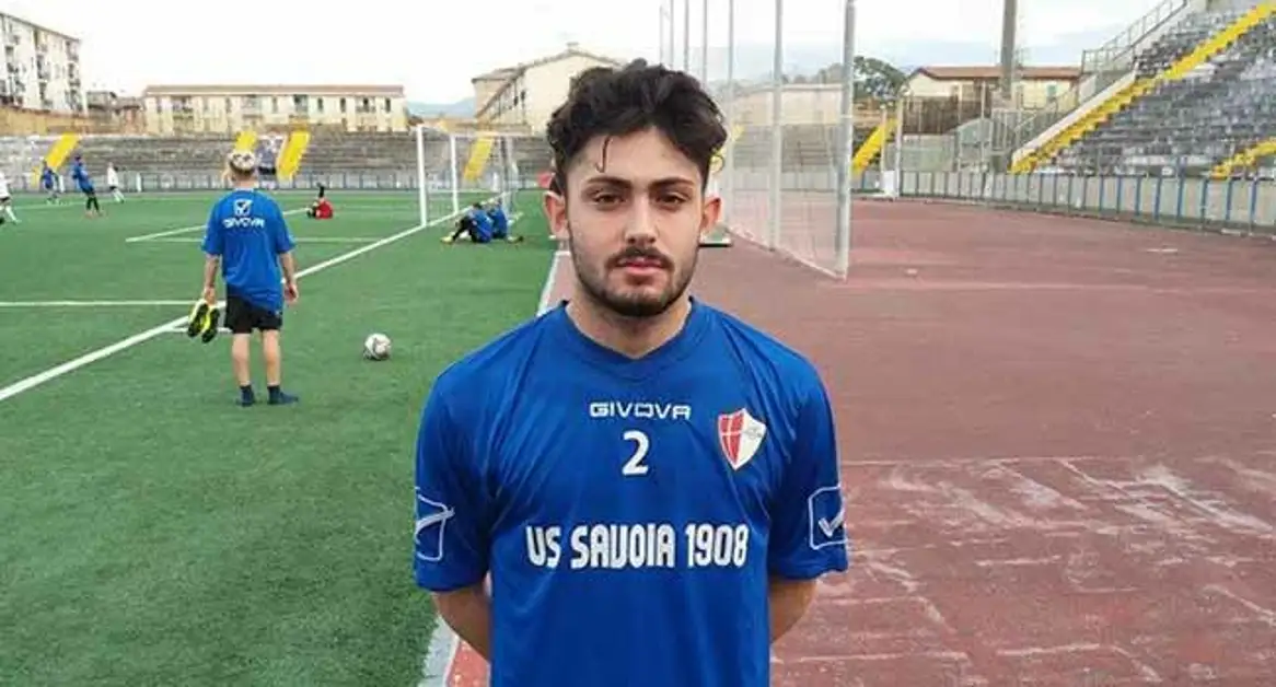Torre Annunziata - Savoia, nuovo rinforzo in difesa: è Francesco Del Gaudio