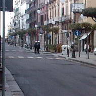 Asfaltato il corso Umberto. Finalmente!