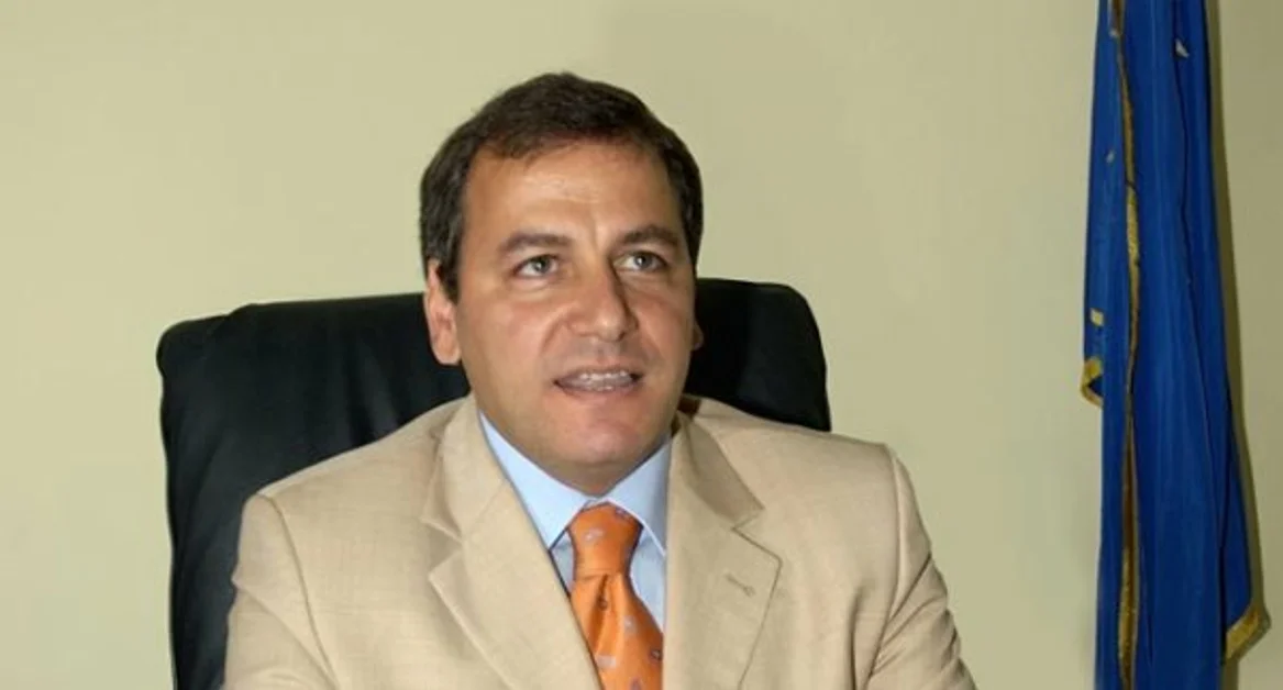 Primarie centrosinistra, candidato Ascione incontra cittadini