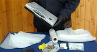 Boscoreale - Marijuana, agenda con nomi e somme di denaro in auto: due arresti