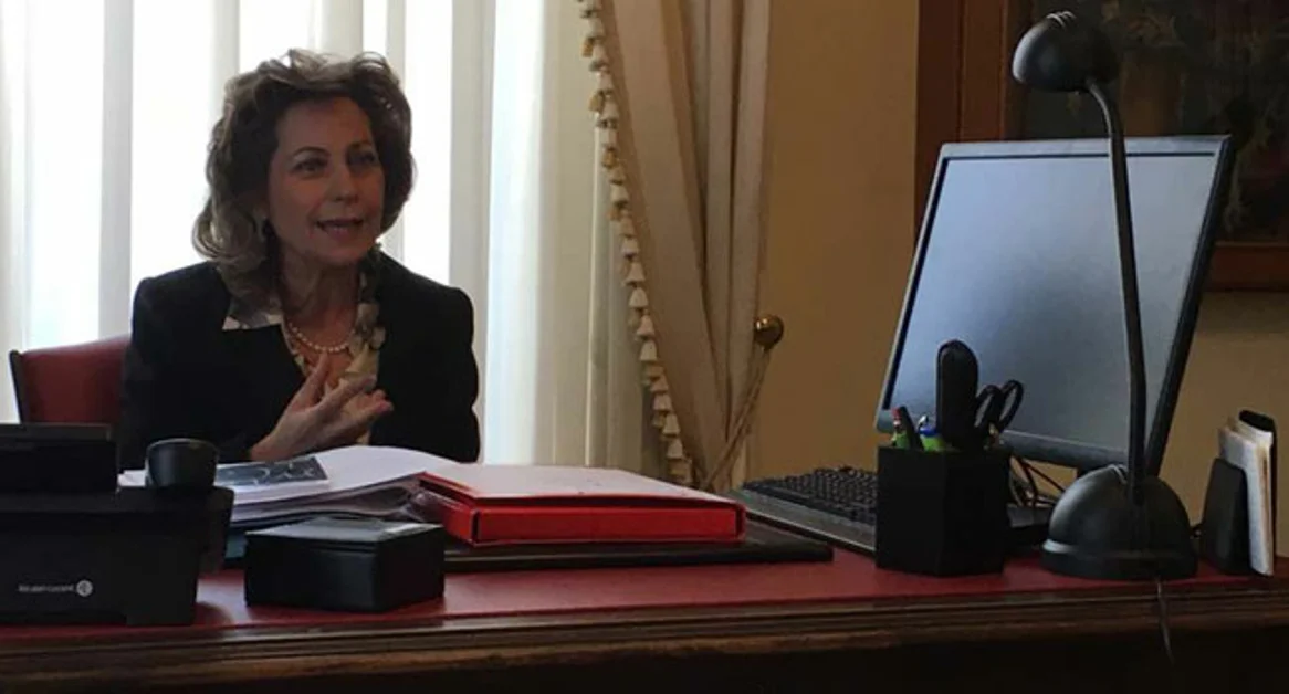 Pompei - Il commissario prefettizio disponibile a variare il regolamento sul ticket bus