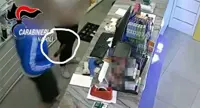 Napoli - Carabinieri sgominano banda di rapinatori seriali minorenni