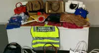 Scafati - Blitz della GdF ai mercatini, sequestrata merce contraffatta