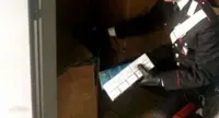 Volla (NA) - Carabinieri sequestrano oltre mezza tonnellata di sigarette di contrabbando