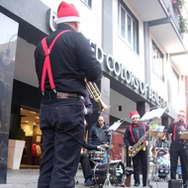Musica dixieland per le strade di Torre