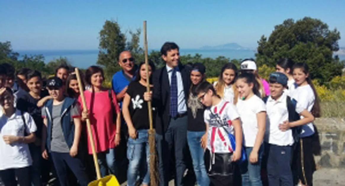 Ercolano - "Riprendiamoci il Vesuvio", rimossi oltre 7 quintali di rifiuti
