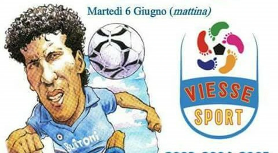 Torre Annunziata - L'ex bomber del Napoli Antonio Careca al Parco Carolina