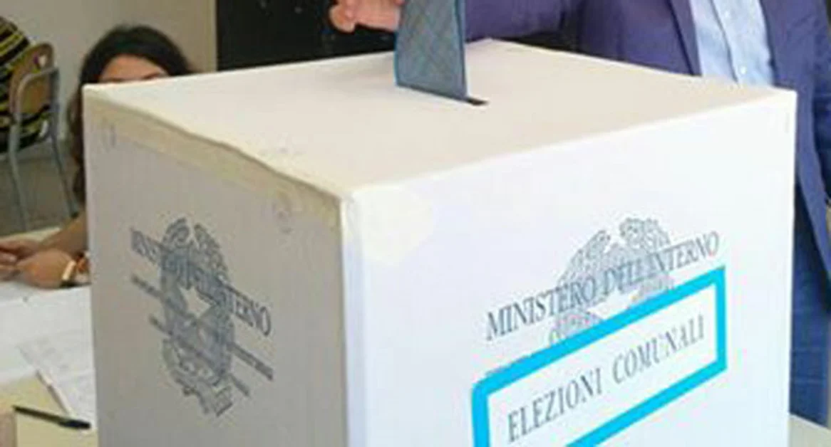 Torre Annunziata - Ufficializzato il ballottaggio, mancano ancora i dati di un seggio
