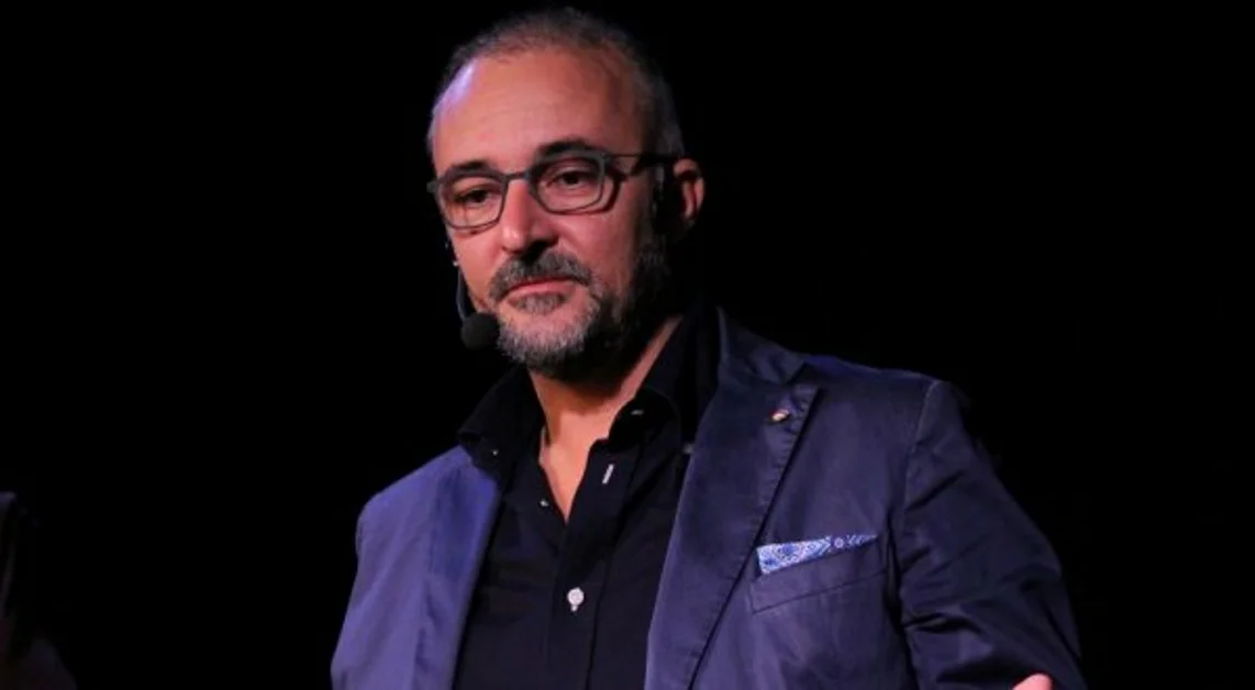 Torre del Greco - Rassegna di spettacoli estivi allo Sport Club Oplonti