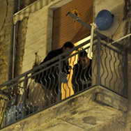 A Torre, sequestrati 3 quintali di botti. A Napoli, ammazzato 24enne