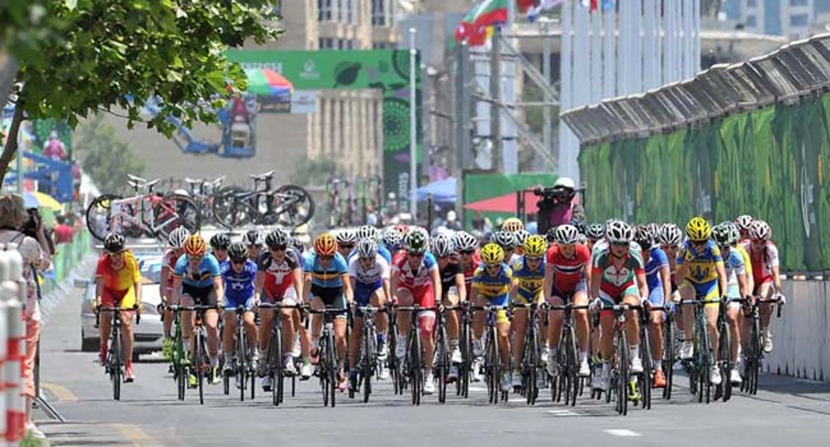 A Torre del Greco arrivo della tappa del Giro in Rosa di ciclismo