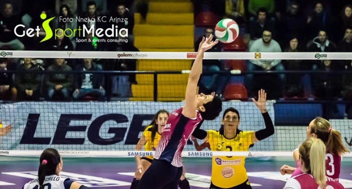 Torre Annunziata -  Volley, un importante acquisto per la Fiamma: Angelelli