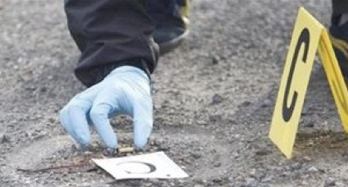 Toorre Annunziata - Nuova "stesa" in via Castello, sparati 10 colpi di pistola