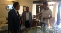 Torre Annunziata -  Il sindaco di Ventotene estasiato dalle bellezze della nostra città