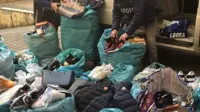Caserta - GdF sequestra capi d'abbigliamento contraffatti, sette extracomunitari nei guai
