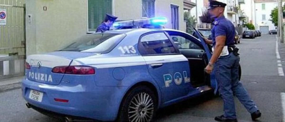 Napoli - Evade dai domiciliari dalla provincia di Siena per rubare in un ristorante al Centro Direzionale
