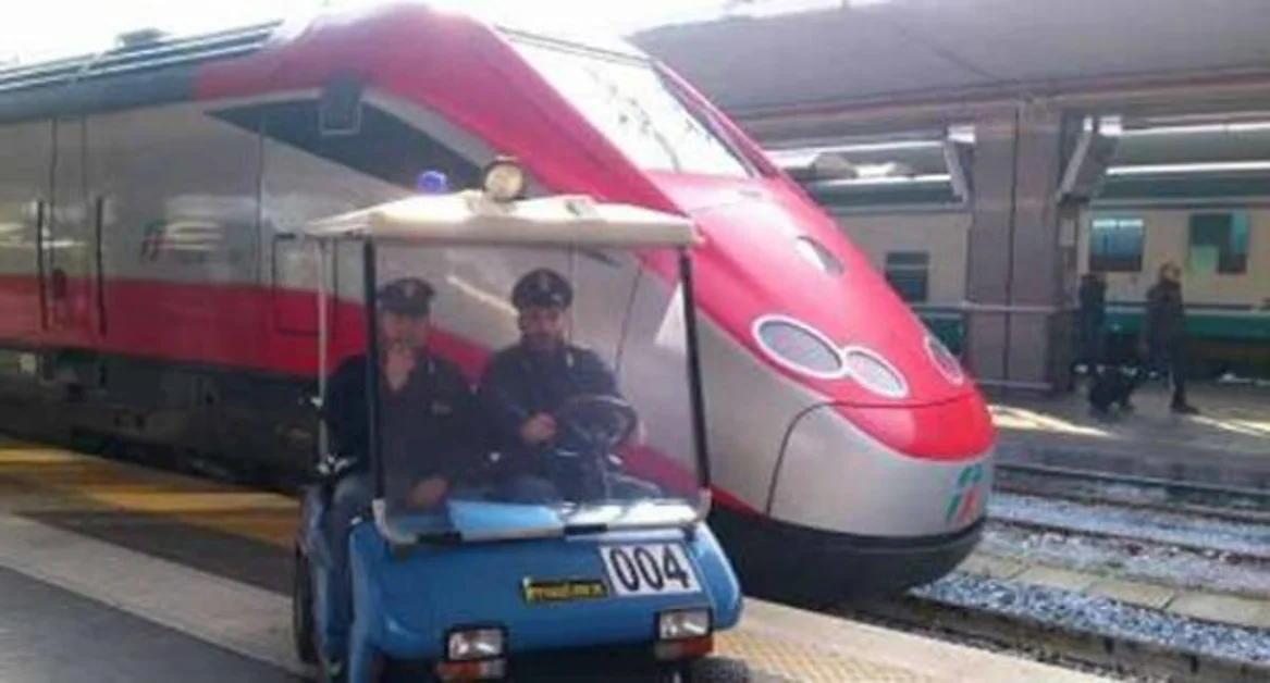 Napoli - Furto alla Stazione Centrale, in manette 25enne marocchino