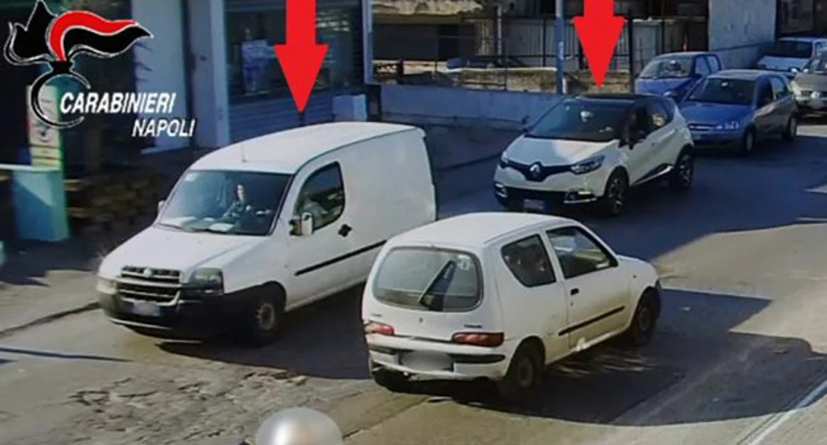 Castellammare - Rapina a mano armata in una gioielleria, identificato quarto componente banda