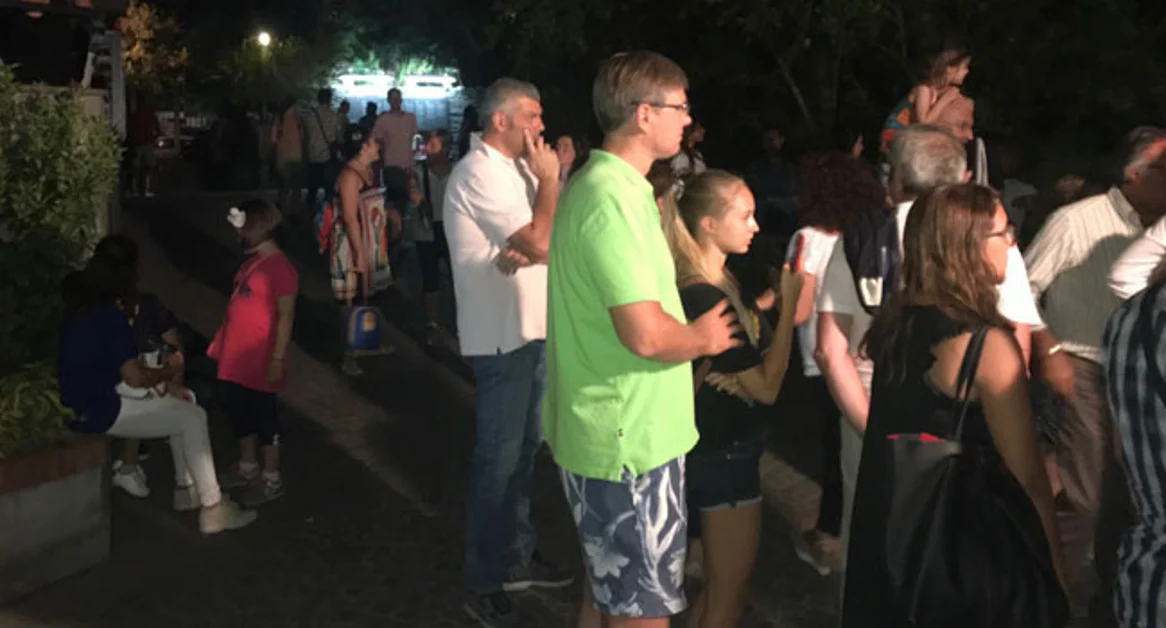 Pompei - Guasto alla cabina di alimentazione elettrica, salta la visita notturna agli Scavi