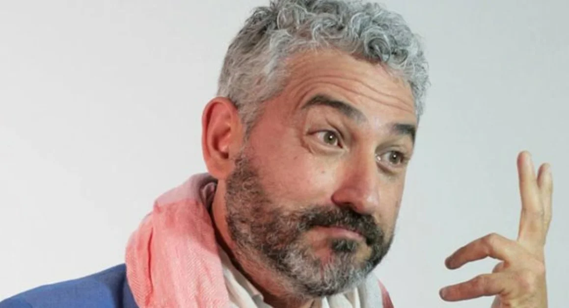 Torre Annunziata - Giovanni Caso, l'attore torrese di "Un posto al sole"