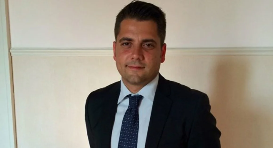 Poggiomarino - Testa di maiale davanti all'abitazione del vicesindaco Nicola Salvati