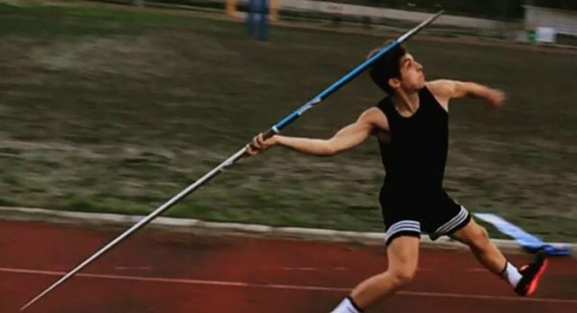 Atletica: Umberto Marrazzo, studente del liceo sportivo Pitagora-Croce, argento ai campionati regionali