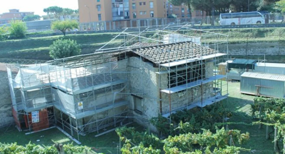 Boscoreale - Lavori di restauro della Villa rustica del I sec. a.C., sopralluogo del sindaco Balzano