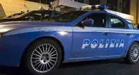 Salerno - Sorpresi a spacciare hashish sul lungomare Trieste, denunciati due pusher gambiani