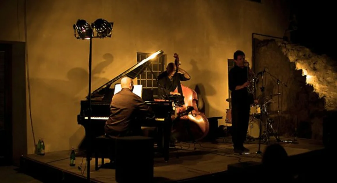 Boscotrecase/Trecase - Torna "Divino Jazz", la rassegna di musica, degustazioni di vini e visite guidate