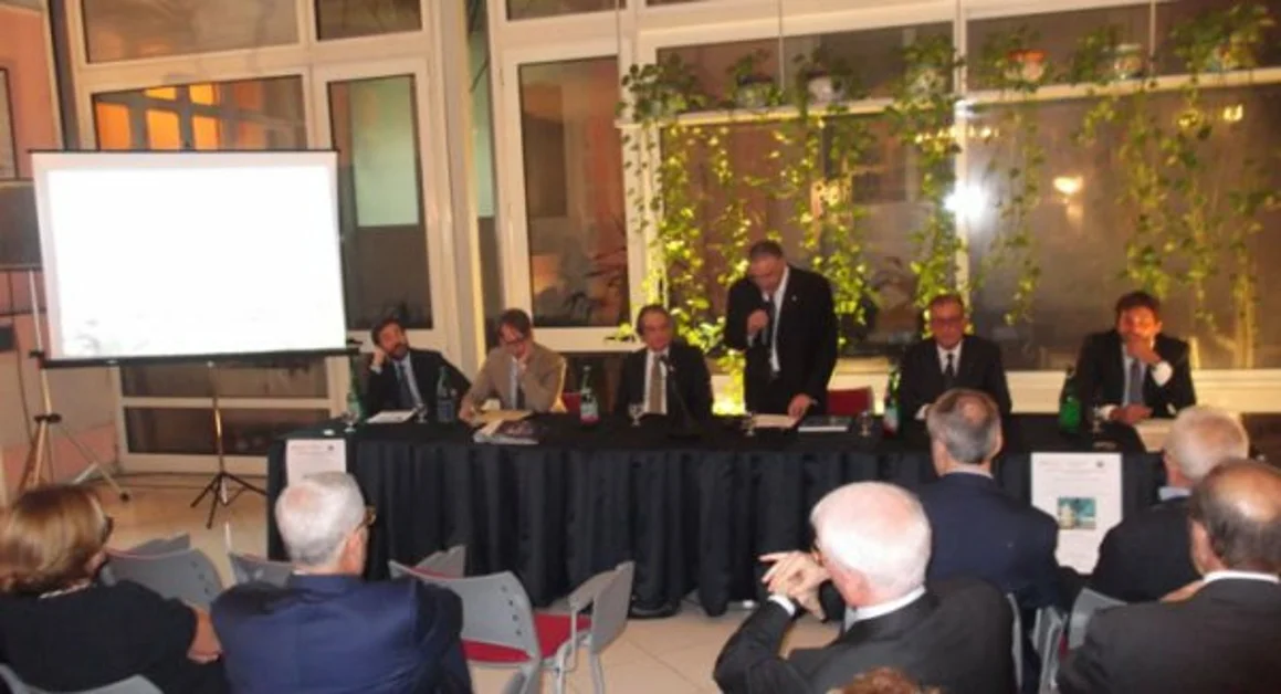 Castellammare - Villa Arianna di Stabiae, il convegno del Rotary: «Fare presto per la sua valorizzazione»