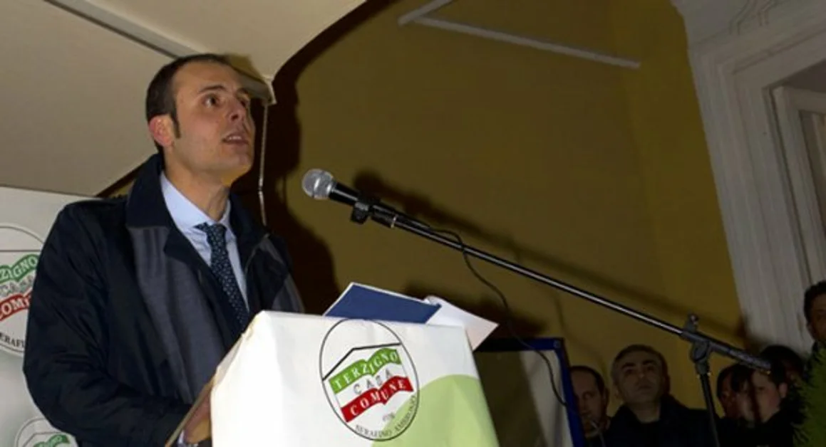 Terzigno - Il consigliere comunale Serafino Ambrosio lascia Forza Italia
