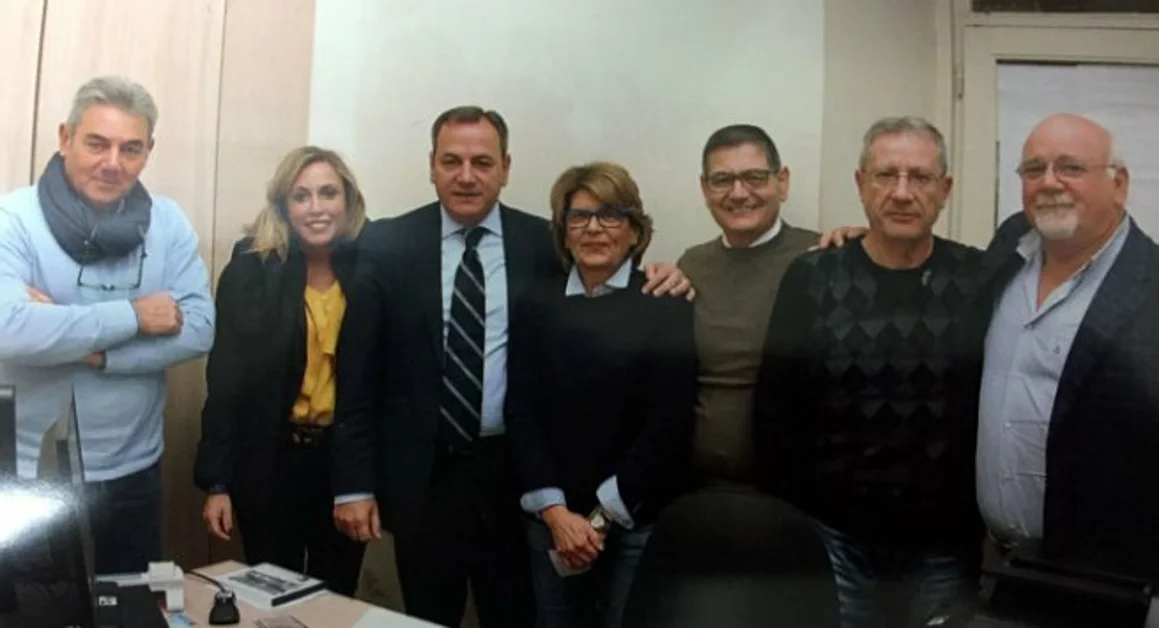 Torre Annunziata - Rilasciata la prima Carta d'Identità Elettronica: è quella del sindaco Vincenzo Ascione