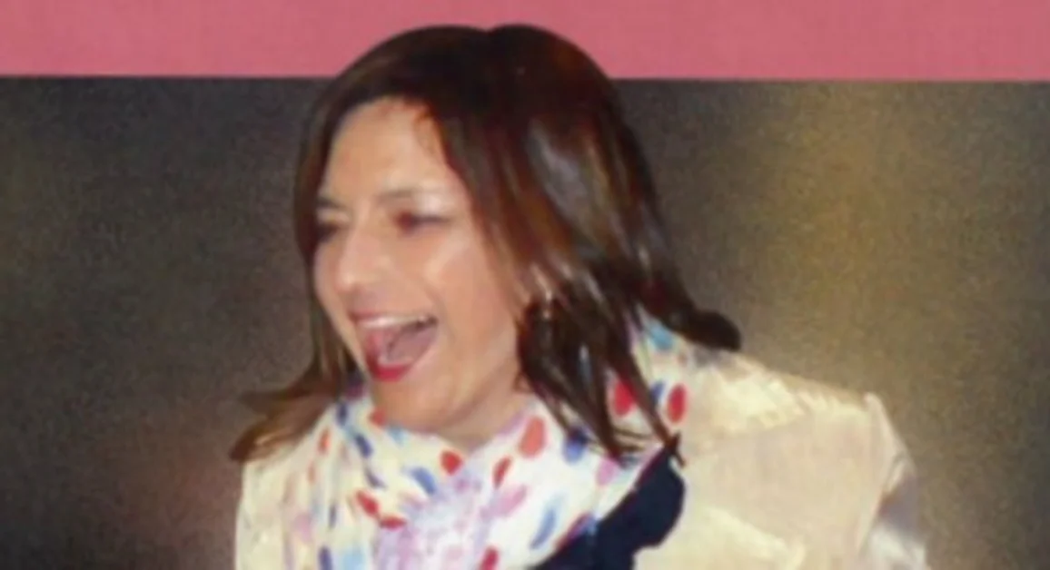 Torre Annunziata - "La felicità del pensare", il libro di Elisabetta Sabatino