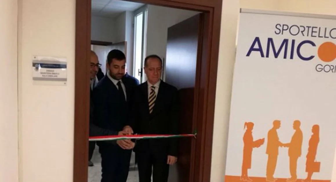 Boscotrecase - Inaugurato lo Sportello Amico della GORI, il sindaco Carotenuto: «Servizi più vicini ai cittadini»