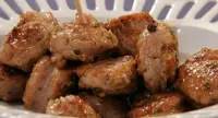 Salsiccia al vino rosso e rosmarino