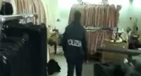 Poggiomarino/Terzigno - Fabbriche di abbigliamento irregolari e con lavoratori clandestini: maxi multe