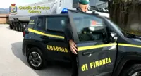 Salerno - Sequestrata autocisterna con 30mila litri di gasolio di contrabbando