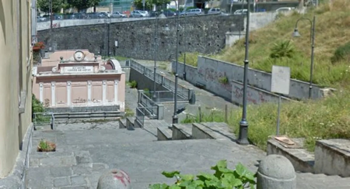 Torre del Greco - Luoghi Comuni: canzone classica napoletana, concerto alle Cento Fontane