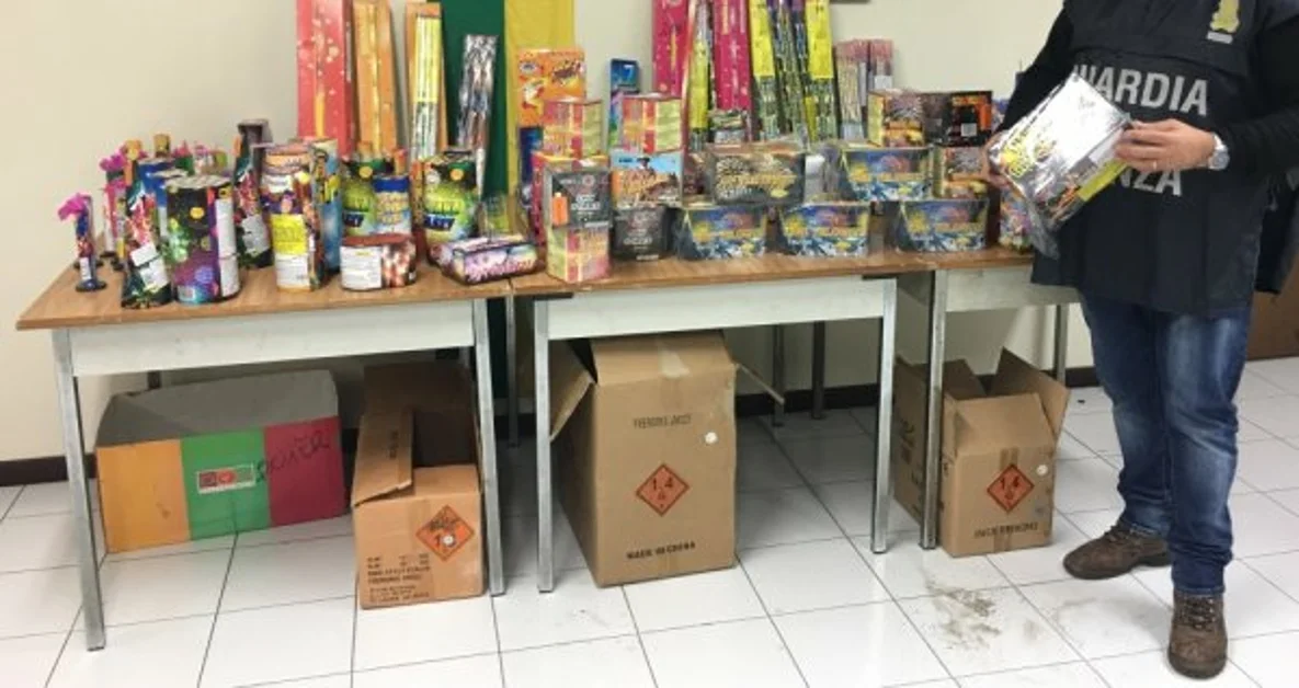 Avellino - Sequestrati un quintale e mezzo di botti di fine anno