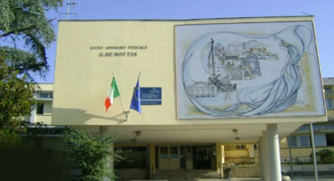 Torre del Greco - "Notte del Liceo Classico" al "De Bottis"