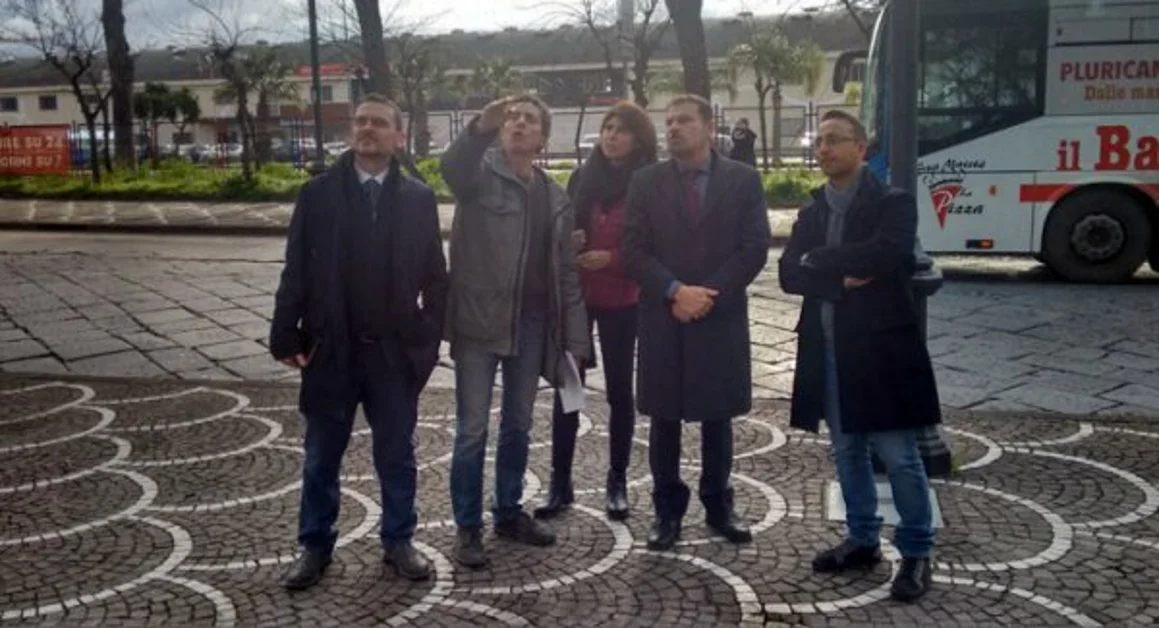 Pompei - Uffici della Soprintendenza in area Scavi, M5S: «Sta per nascere inutile cubo di cemento»