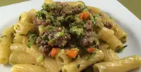 Pasta al ragù di zucchine