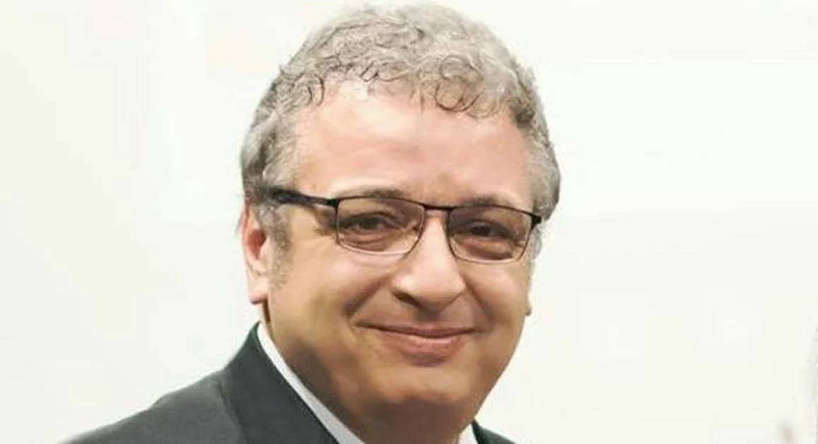 Torre del Greco - Aggredito presidente del Comitato Unicef Napoli, scopre ladro che ruba nella sua auto