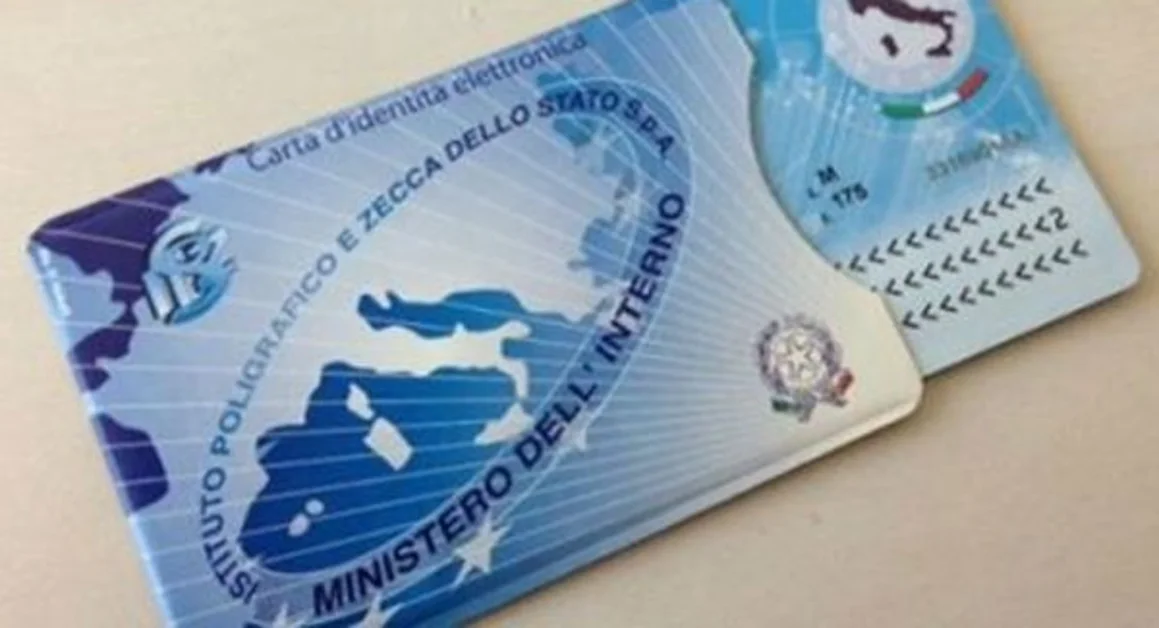 Brusciano (NA) - Ecco la nuova Carta d'Identità Elettronica