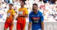 Napoli, per Mertens lieve distorsione alla caviglia