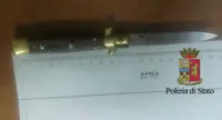 Napoli - Controlli anti babygang, 15enne trovato in possesso di un coltello