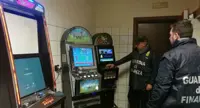 Cserta - Videopoker illegali, sequestro in un bar a Santa Maria La Fossa