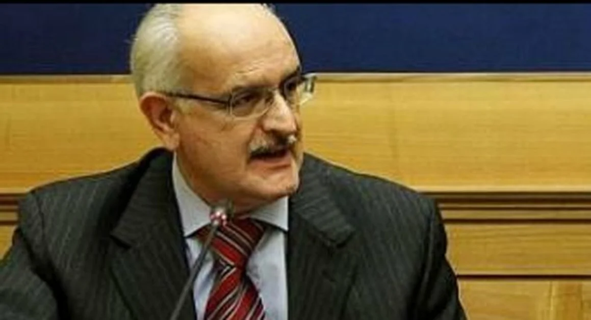 Torre del Greco - Accoglienza degli immigrati, l'on. Formisano: «Giusto aiutarli» 