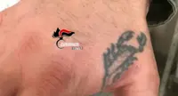 Napoli - Fermati rapinatori seriali: uno "tradito" da un tatuaggio